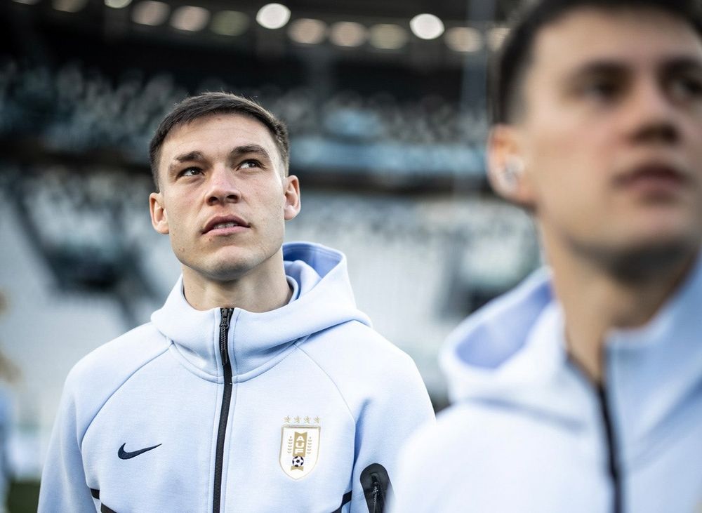 Manuel Ugarte y Facundo Pellistri en el Allianz Stadium de Turín