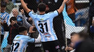Cerro le ganó a Peñarol 2-0 en el Estadio Luis Tróccoli