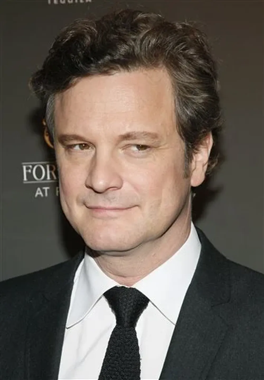 No había vuelto a hacer de rey desde que representaba a Shakespeare en la universidad, dijo Colin Firth