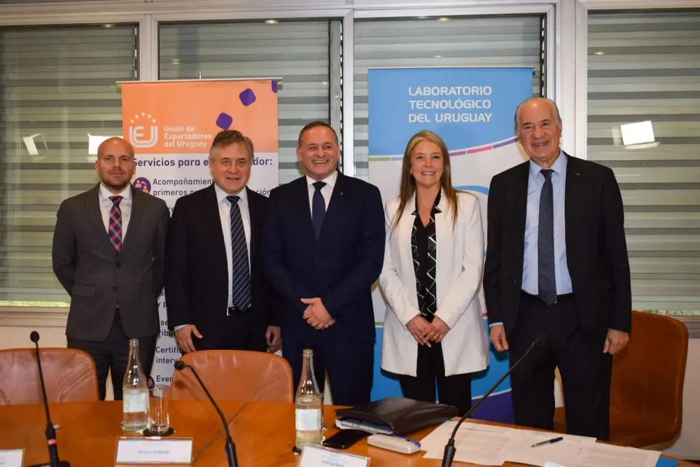 Eduardo Mangarelli, Omar Paganini, Álvaro Delgado, Andrea Roth y Ruperto Long