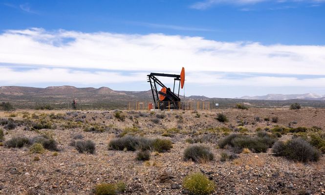 La producción de petróleo convencional enfrenta mayores costos y un declino estructural en las cuencas maduras del país.