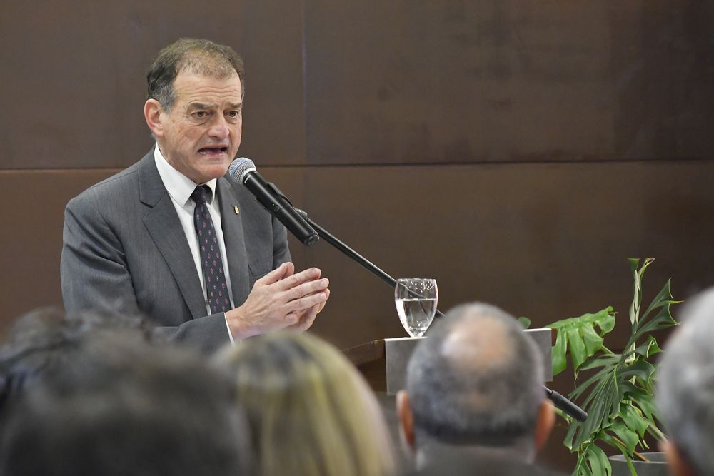 Guido Manini Ríos, senador y candidato a presidente de Cabildo Abierto
