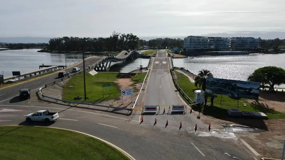 Puente de La Barra cerrado para su reparación definitiva