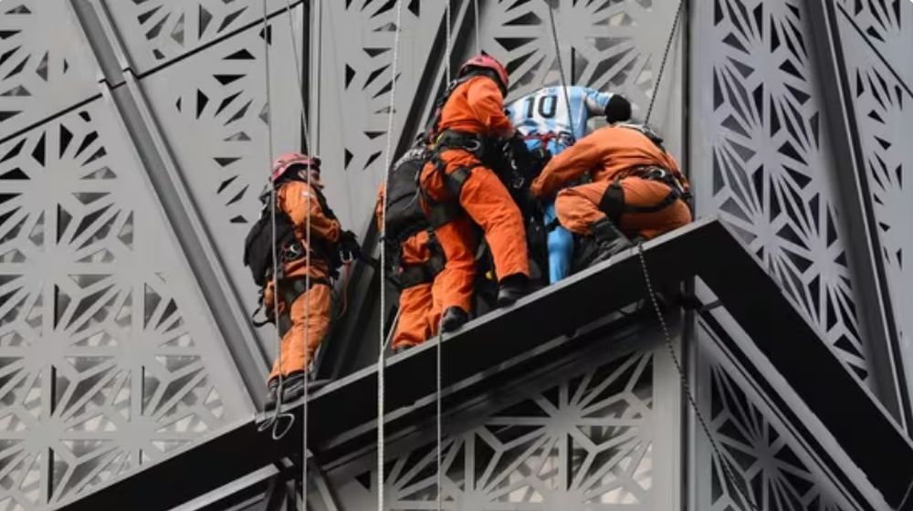 Quién es Marcin Banot, el influencer polaco que escaló un edificio en  Argentina y fue detenido