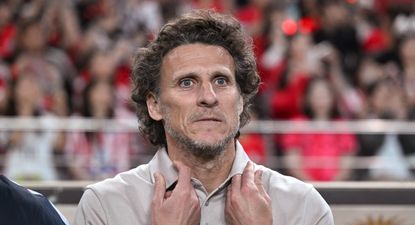 Diego Forlán ante Corea del Sur