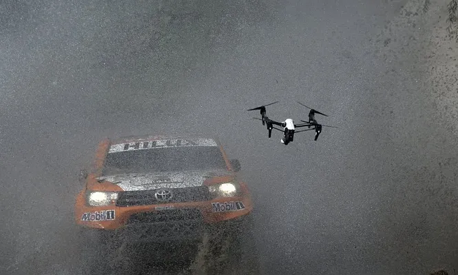 El mal tiempo ya comenzó a conspirar contra el Dakar