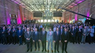 Los gobernadores de Juntos por el Cambio y el peronismo no K exploran acuerdos para hacer un bloque contra el Presupuesto 2025.