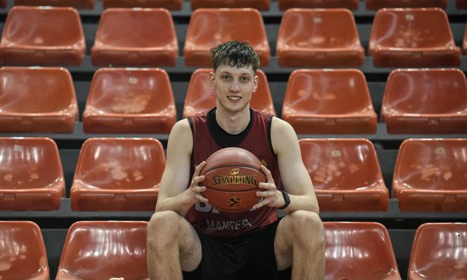 El uruguayo Agustín Ubal en Baxi Manresa