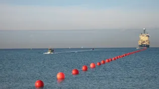 Trabajos de extensión de cable submarino de ANTEL
