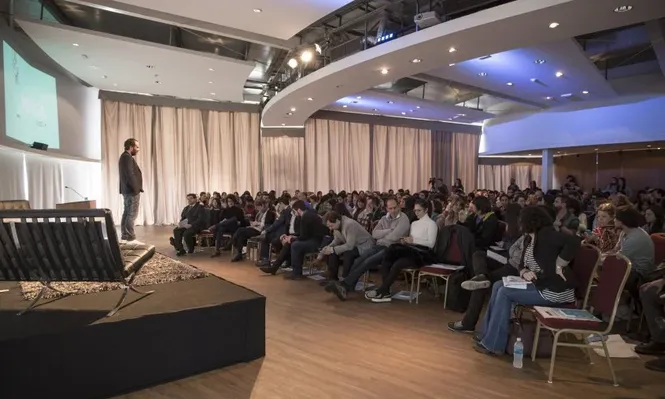 Gem Romero, conferencista español invitado al Seminario Internacional Piensa