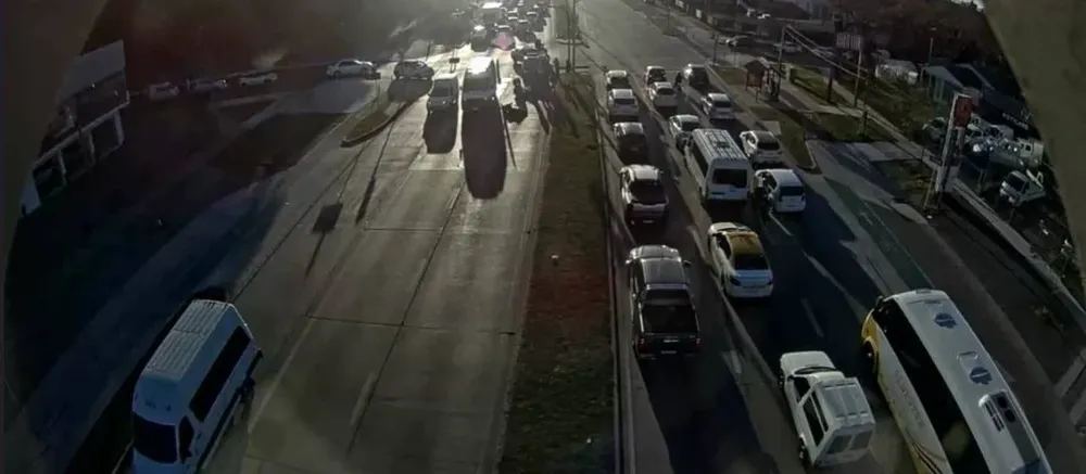 Choque en avenida Italia y Zum Felde que trancó el tránsito hacia el centro