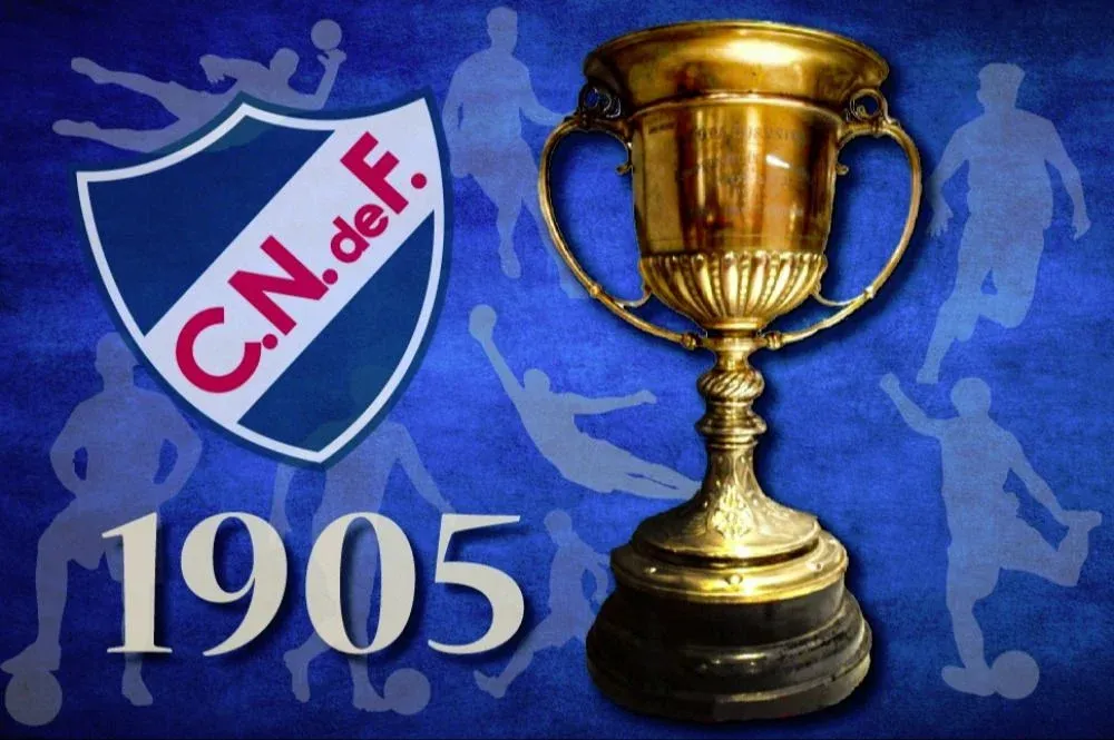 Nacional ganó el primer título internacional de un club uruguayo al obtener la Copa Cusenier o Copa de Honor entre los rioplatenses