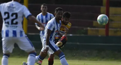 El lateral Juan Acosta es nuevo jugador de Peñarol y segundo refuerzo para 2020
