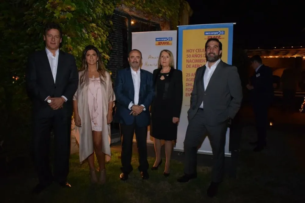 Alberto Ortra, Natalia y Renzo Menotti, Carmen Regueira y Fernándo Ponte