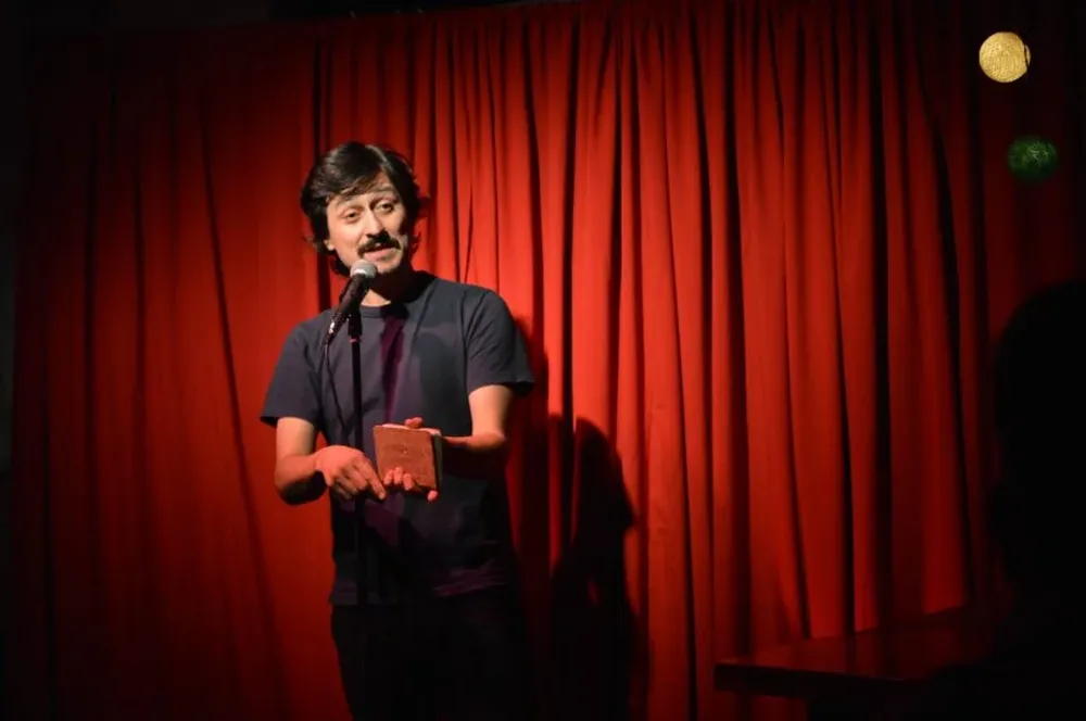 Ernesto Muniz, fundador de Club de Comedia