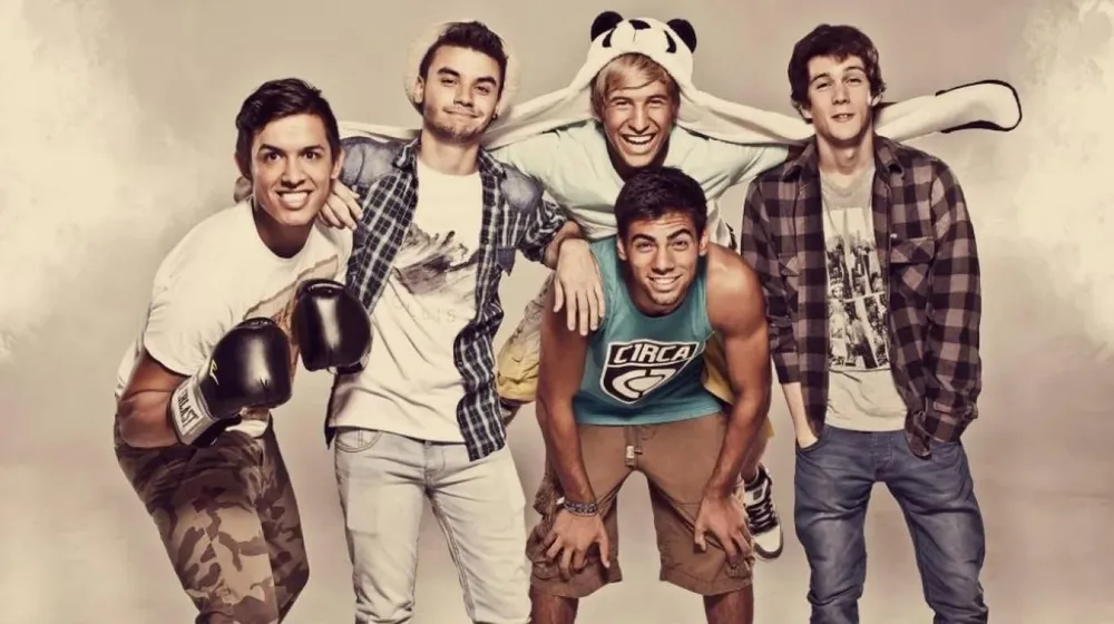 La formación original de Márama con Marcos Ifrán, Agustín Casanova, Pablo Arnoletti (arriba), Alejandro Vázquez (abajo) y Martín Zina