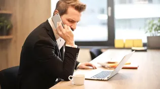 Fracaso, pérdida de poder y otros miedos laborales de los que puede reírse