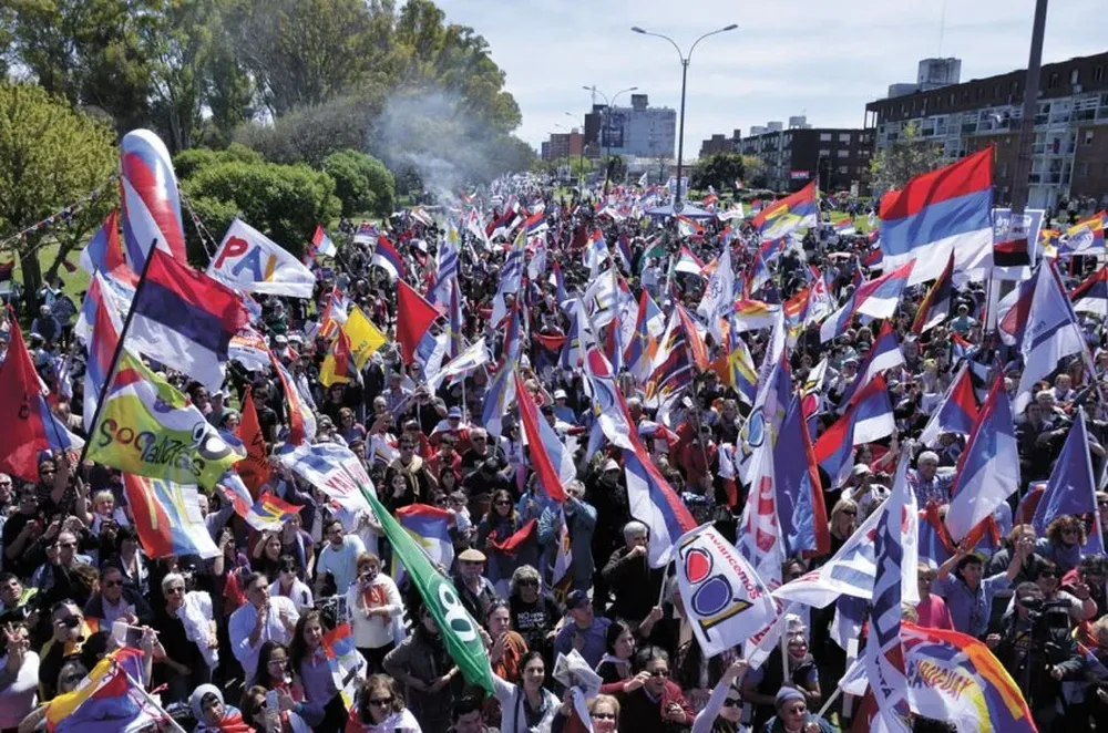 El FA prepara su acto del domingo próximo