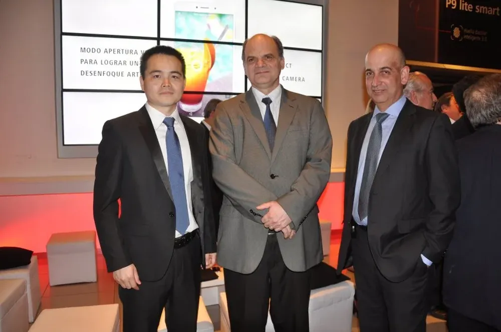 Fan Yanping, Andrés Tolosa y Daniel Fuentes