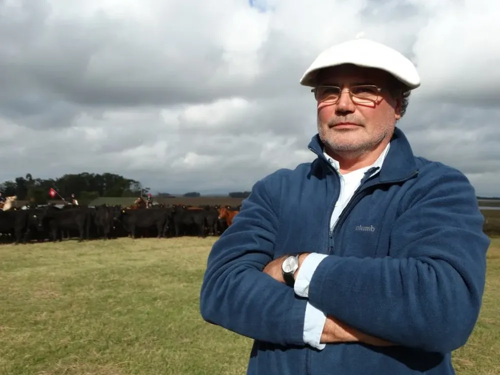 El presidente de la gremial de criadores de la raza, en la estancia Caraguatá.