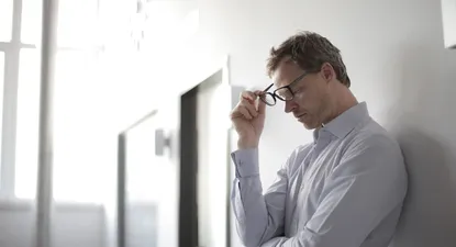 Cuando compararse con otros se vuelve un hábito, habilitás un decreto interno de derrota