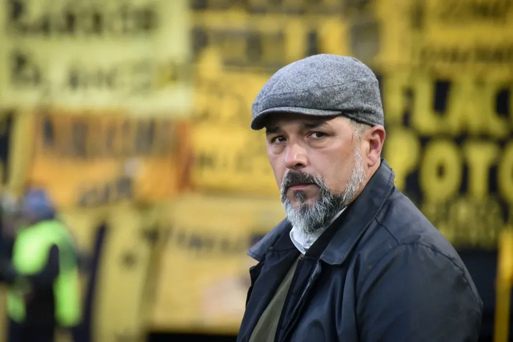 Ramos marcha invicto en clásicos oficiales