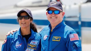 Sunita Williams y Barry Wilmor partieron al espacio el 5 de junio y esperaban volver ocho días más tarde.