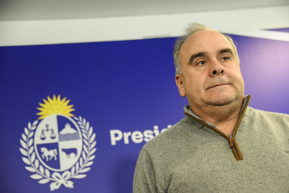 20250620 COFE, José Lorenzo López. Conferencia de prensa por firma de acuerdo, para negociar nuevo régimen de certificaciones médicas de los funcionarios estatales.