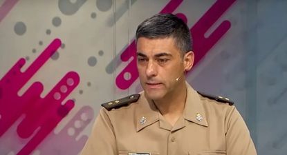 capitan nelson duarte condenado a cumplir 300 horas de trabajo comunitario por haber sido irrespetuoso con el exministro castaingdebat