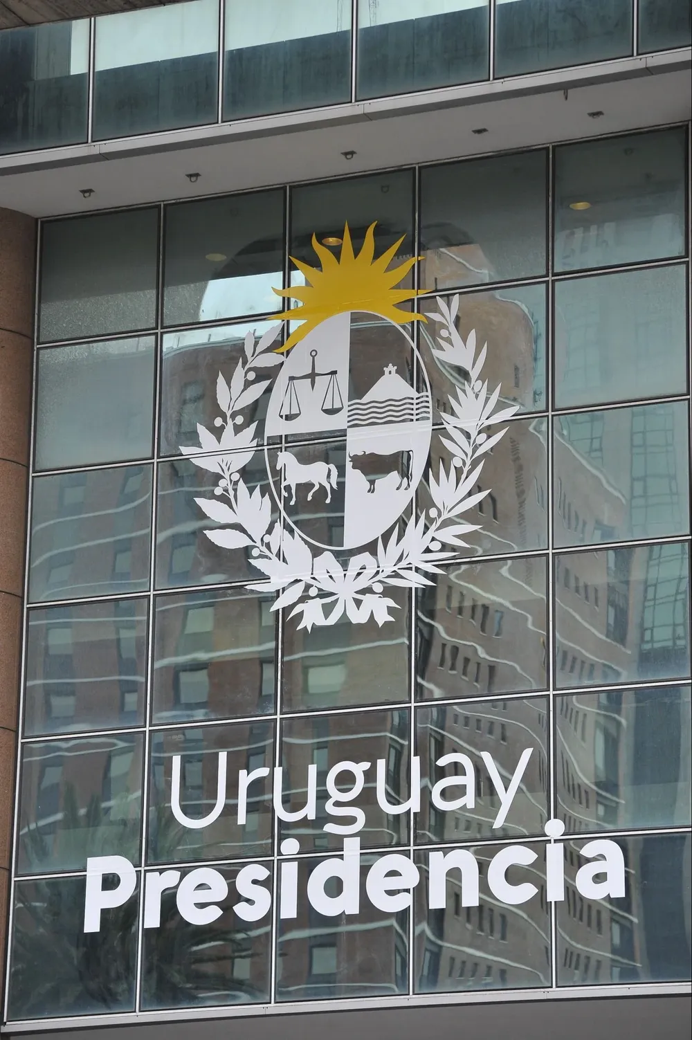 Presidencia autorizó el ingreso de los 3 ciudadanos mediante resolución