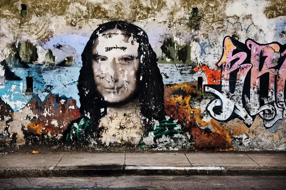 Brasil- Mural con graffitis en una de las fotografías del calendario Pirelli 2013
