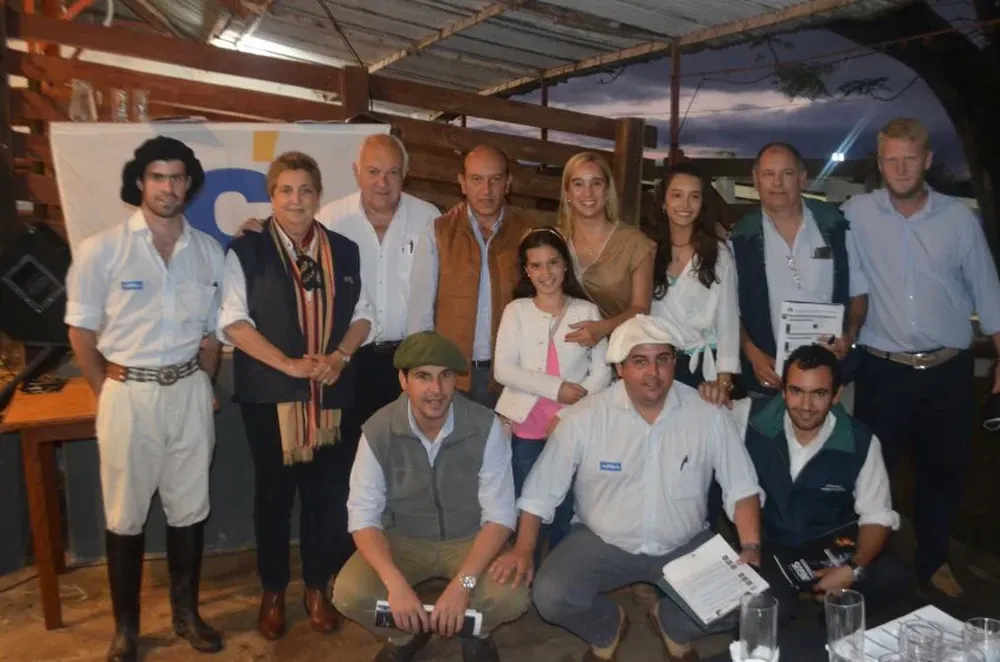 Integrantes de la cabaña y del escritorio en el remate del año pasado