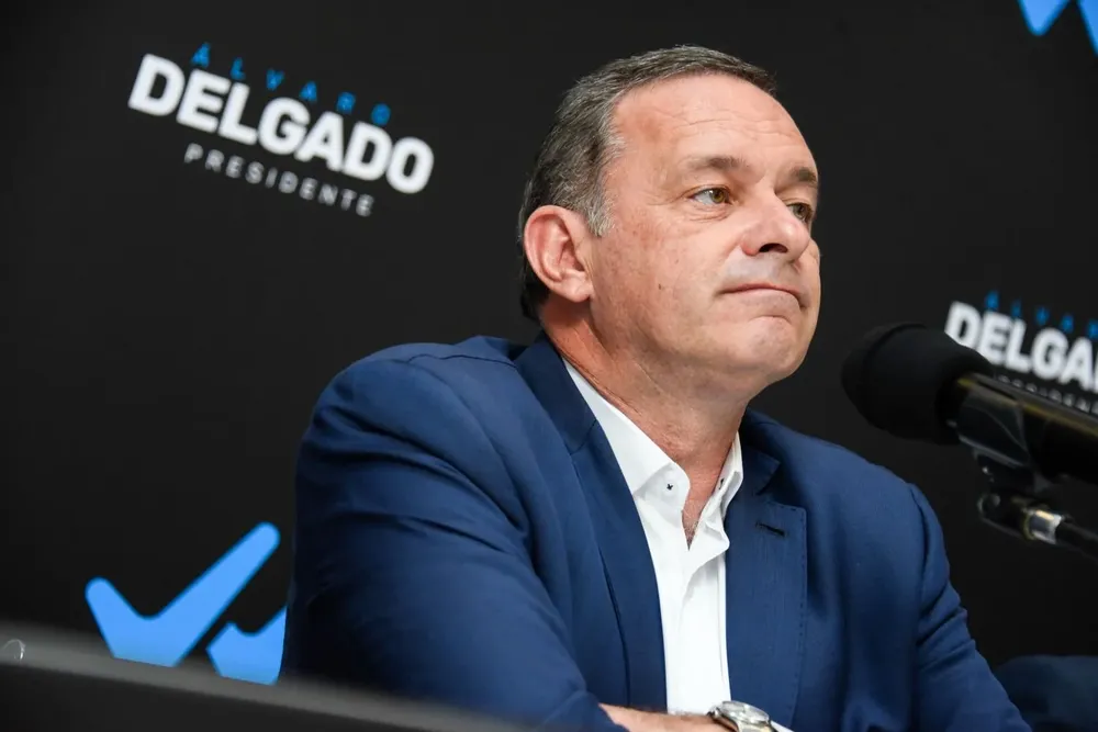 Iglesias aseguró que Delgado condicionó la firma de un fideicomiso para Casa de Galicia