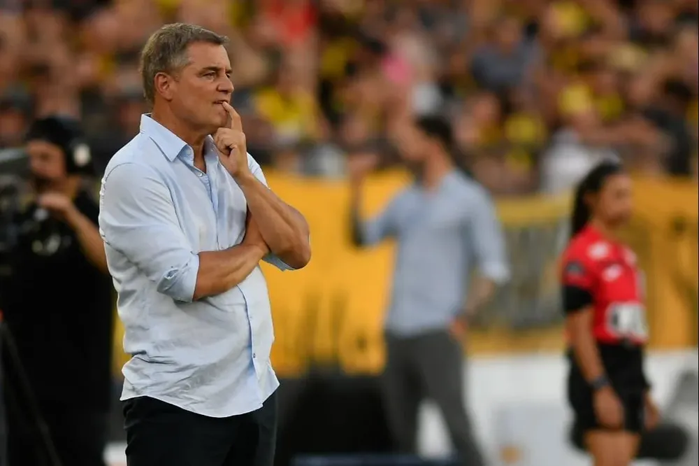 Diego Aguirre, entrenador de Nacional