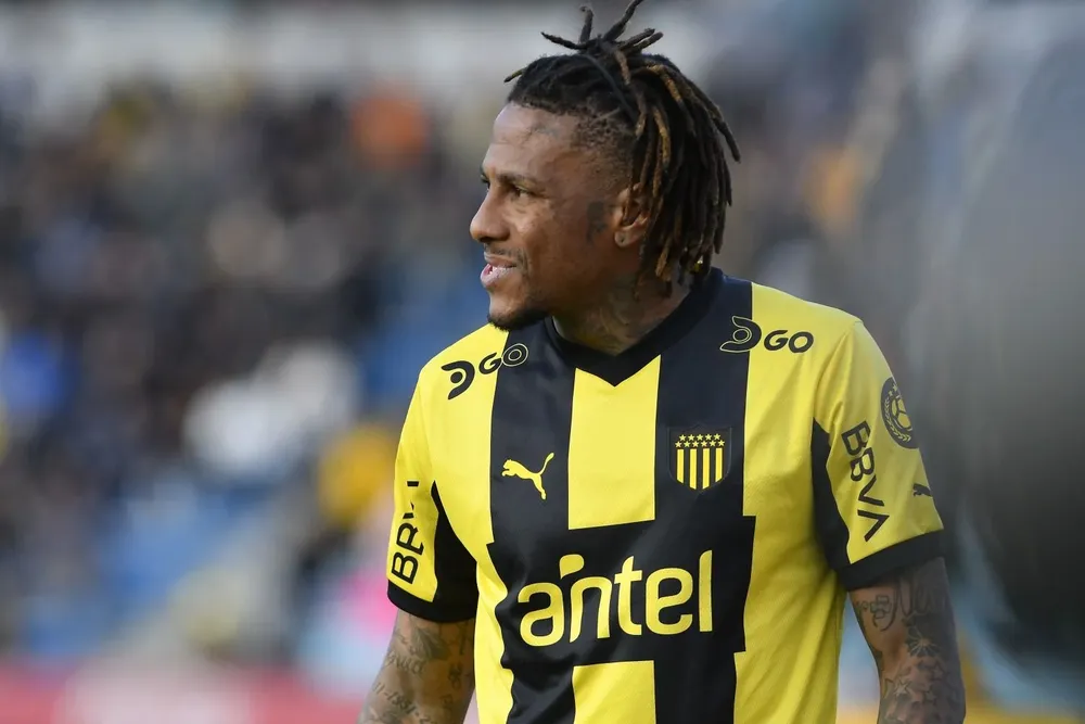 Abel se complicó con su lesión en Peñarol