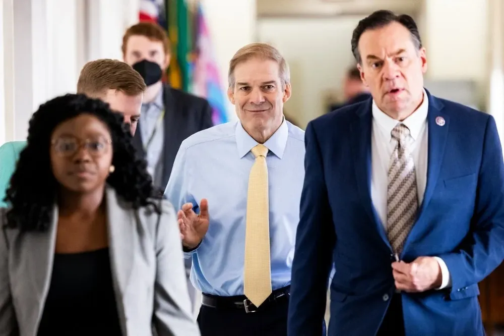 Después de una semana de alta tensión, el congresista Jim Jordan, muy cercano a Donald Trump, es actualmente el único candidato republicano.