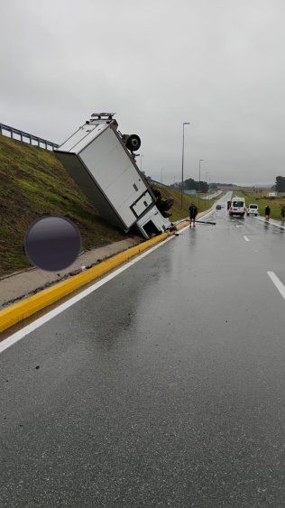 WhatsApp Image 2024-11-27 at 08.21.25.jpeg