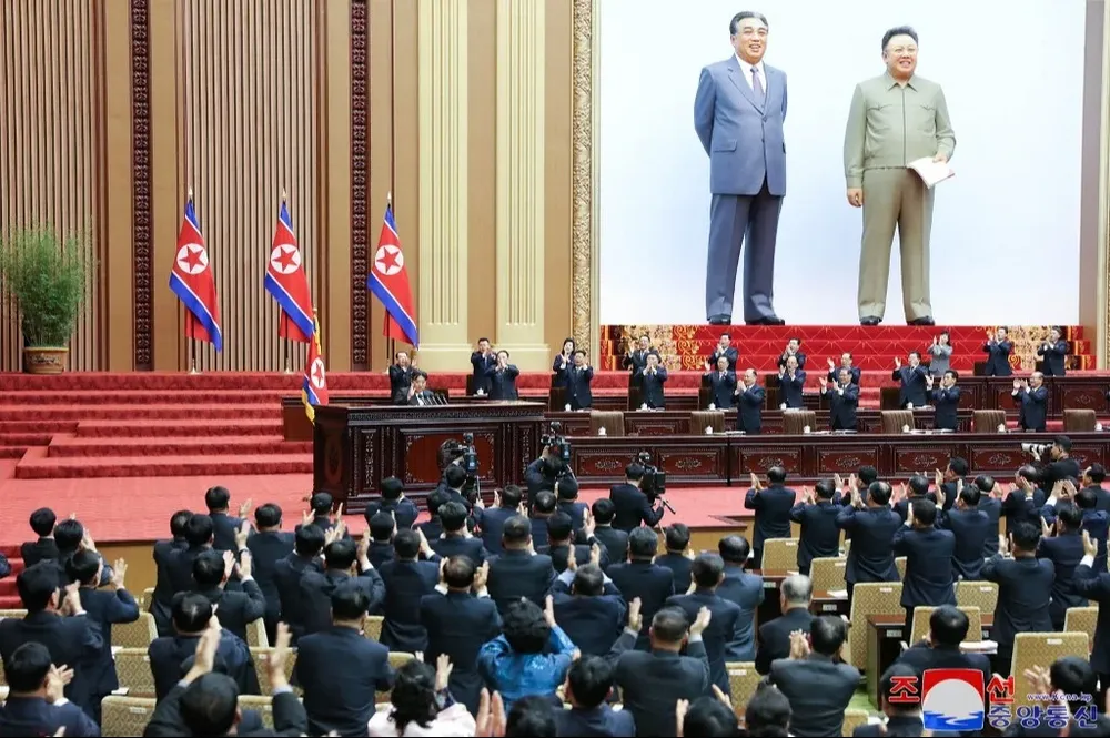 Kim Jong Un aseguró ante la Asamblea Popular que su país no reconocerá la frontera marítima de facto entre ambos países..