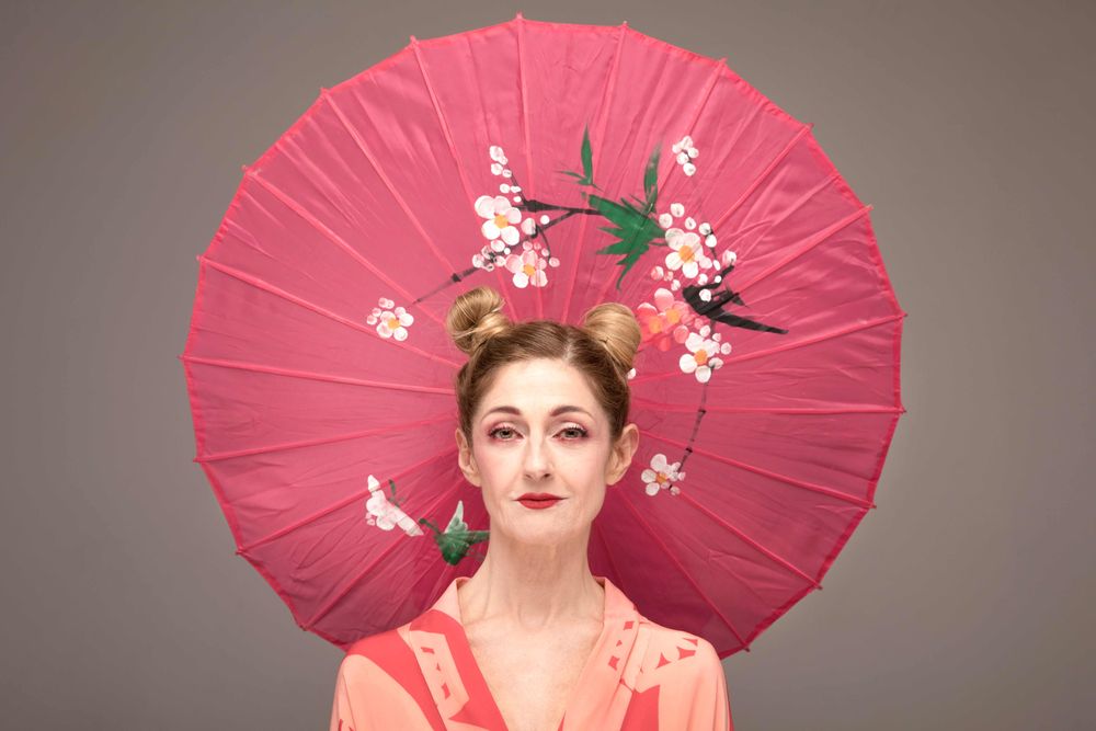 Carola Reyna en `Okasan, diario de viaje de una madre´se presenta el 6 de diciembre en el Espacio Mistral.