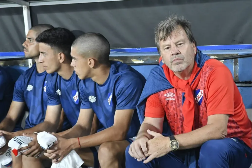 Zielinski, DT de Nacional