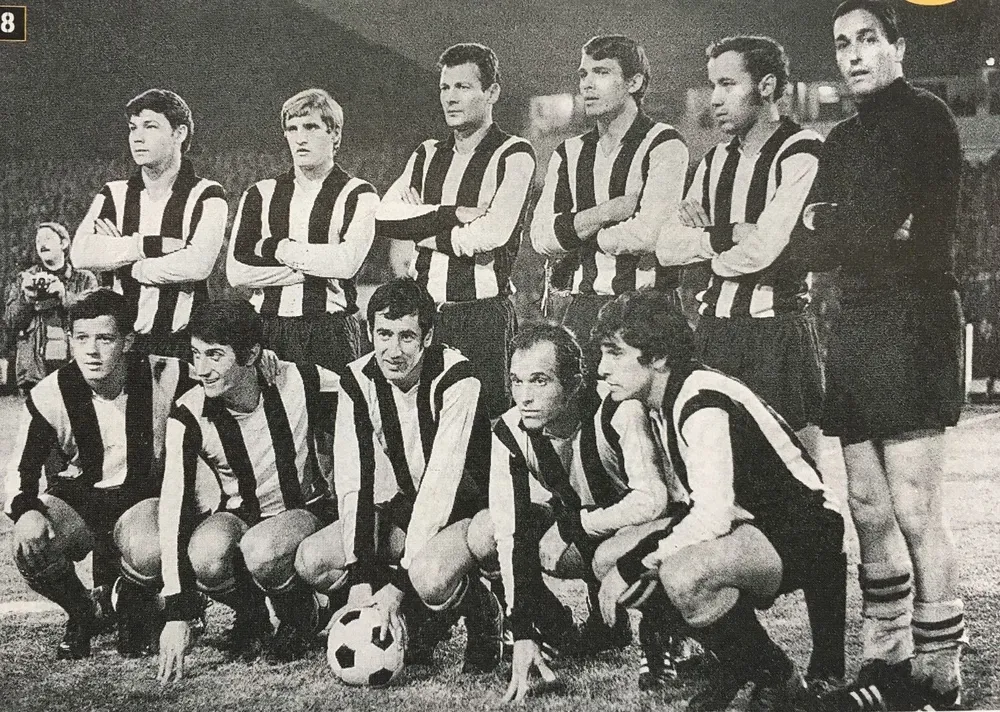 El equipo de la final: parados, Martínez, Peralta, Goncálvez, Figueroa, Soria y Pintos; abajo, Lamberck, Viera, Lamas, Onega y Acuña.