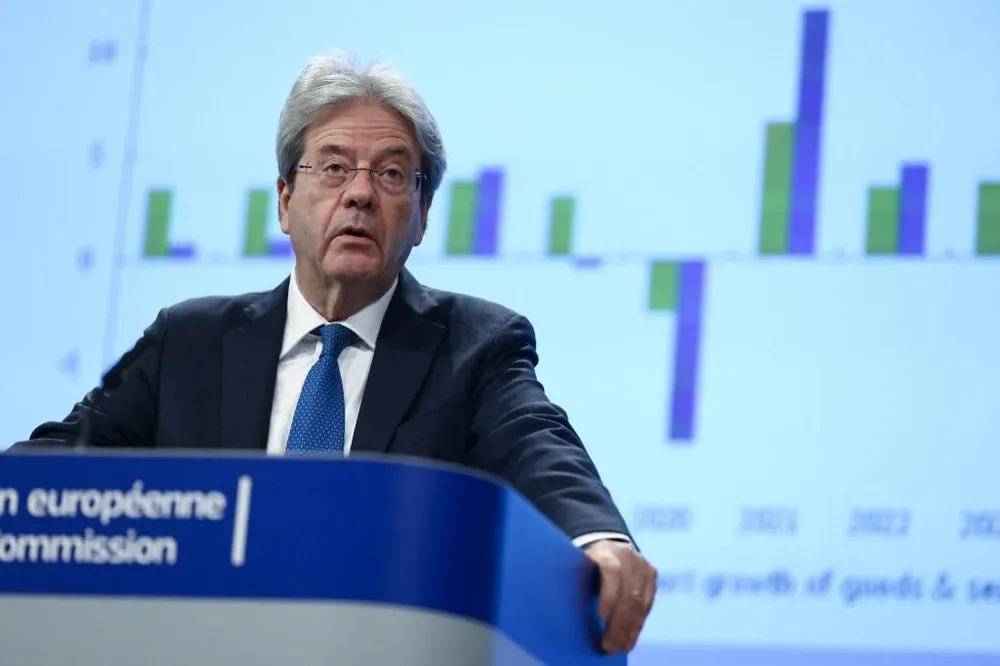 El informe elaborado por la Comisión de Economía que preside Paolo Gentiloni habla de un “amplio estancamiento” debido a las altas tasas de interés.