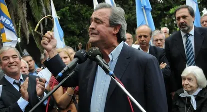 larranaga apuesta sus fichas en el interior con un ojo en la capital