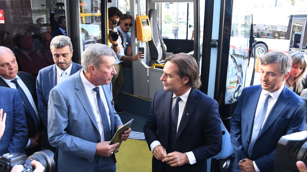 Juan Salgado, presidente de Cutcsa, y el presidente Luis Lacalle Pou