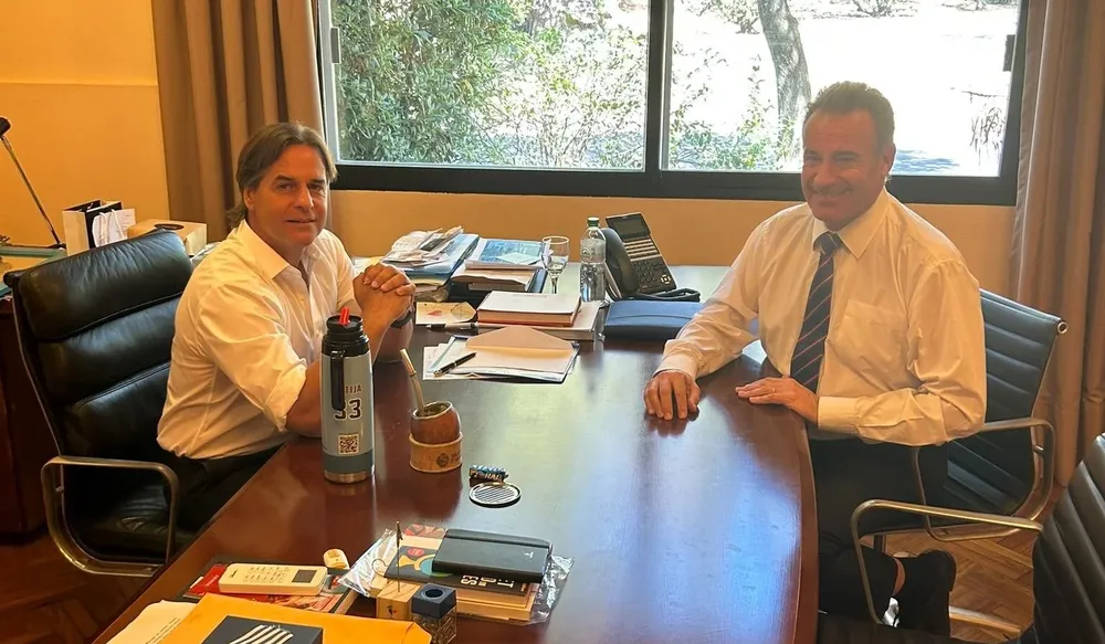 Reunión entre Luis Lacalle Pou y Daniel Salinas