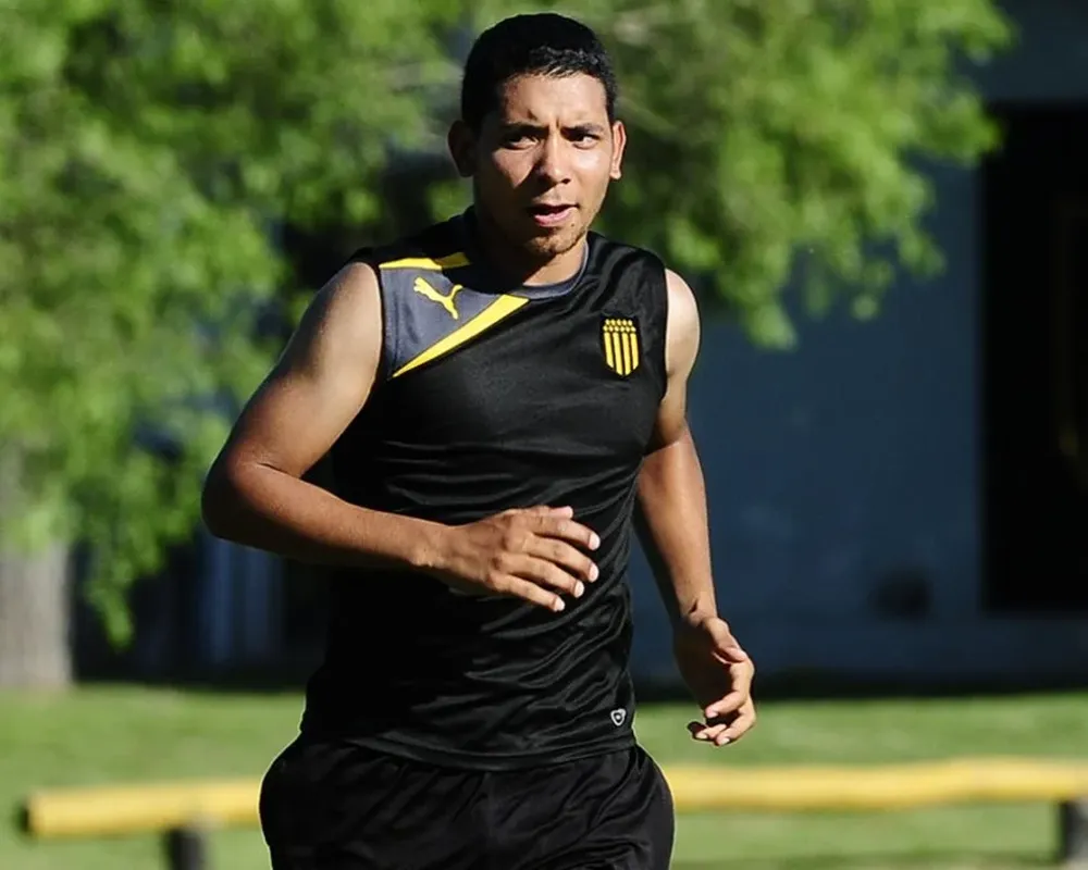 Cristian Palacios,gol y victoria de Peñarol, ante Fénix