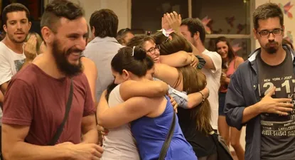 Jóvenes vencieron a la baja