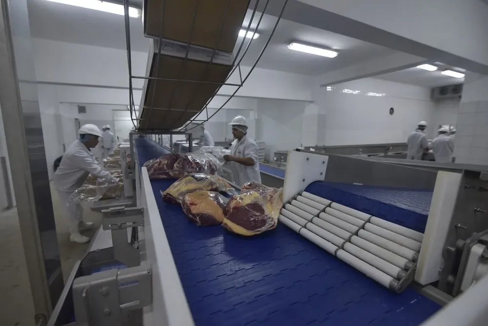 Hay cerca de 50 casos positivos de trabajadores de la planta del frigorífico Pul. Foto: archivo