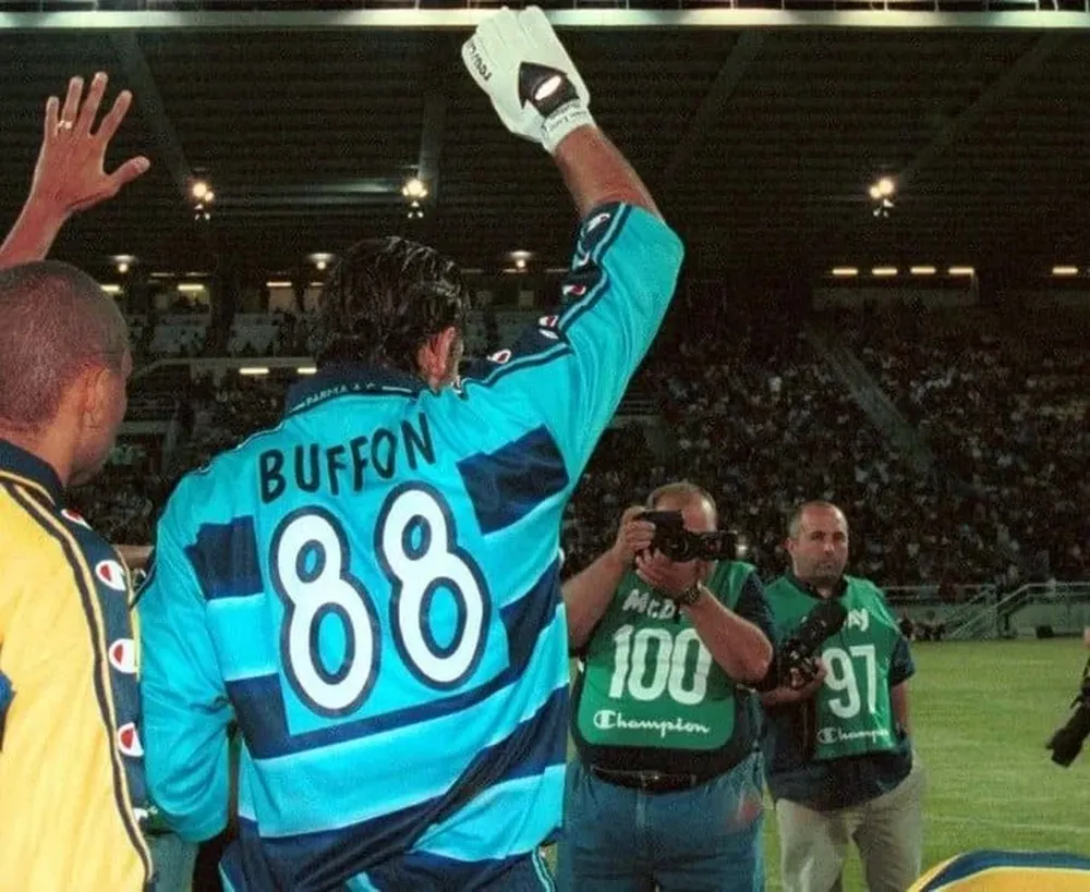 Buffón con el 88