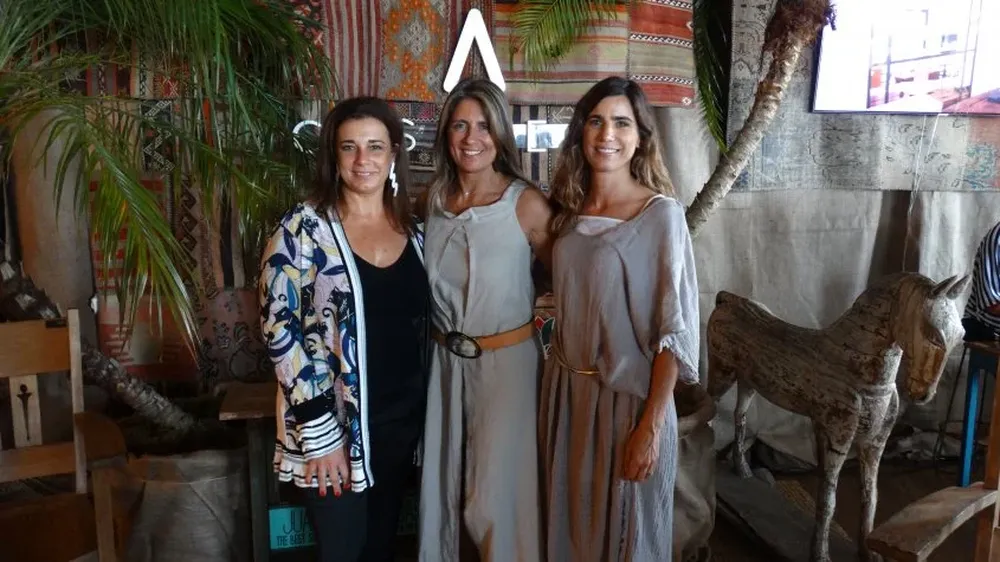 Carina Martínez, Renata Battione y Ximena Arcos Pérez